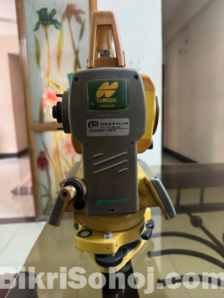 Total Station Survey Machine